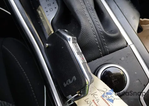 2022 Kia Sorento Lx from USA, damaged, VIN 5XYRGDLC9NG152702